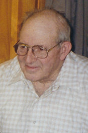 Maurice Davis Obituary Photo