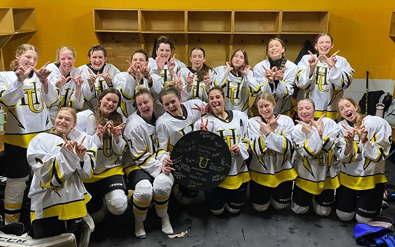 Harwood Girls Hockey