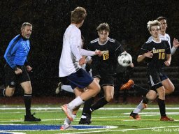 Harwood Boys' Soccer back-to-back D2 Champions